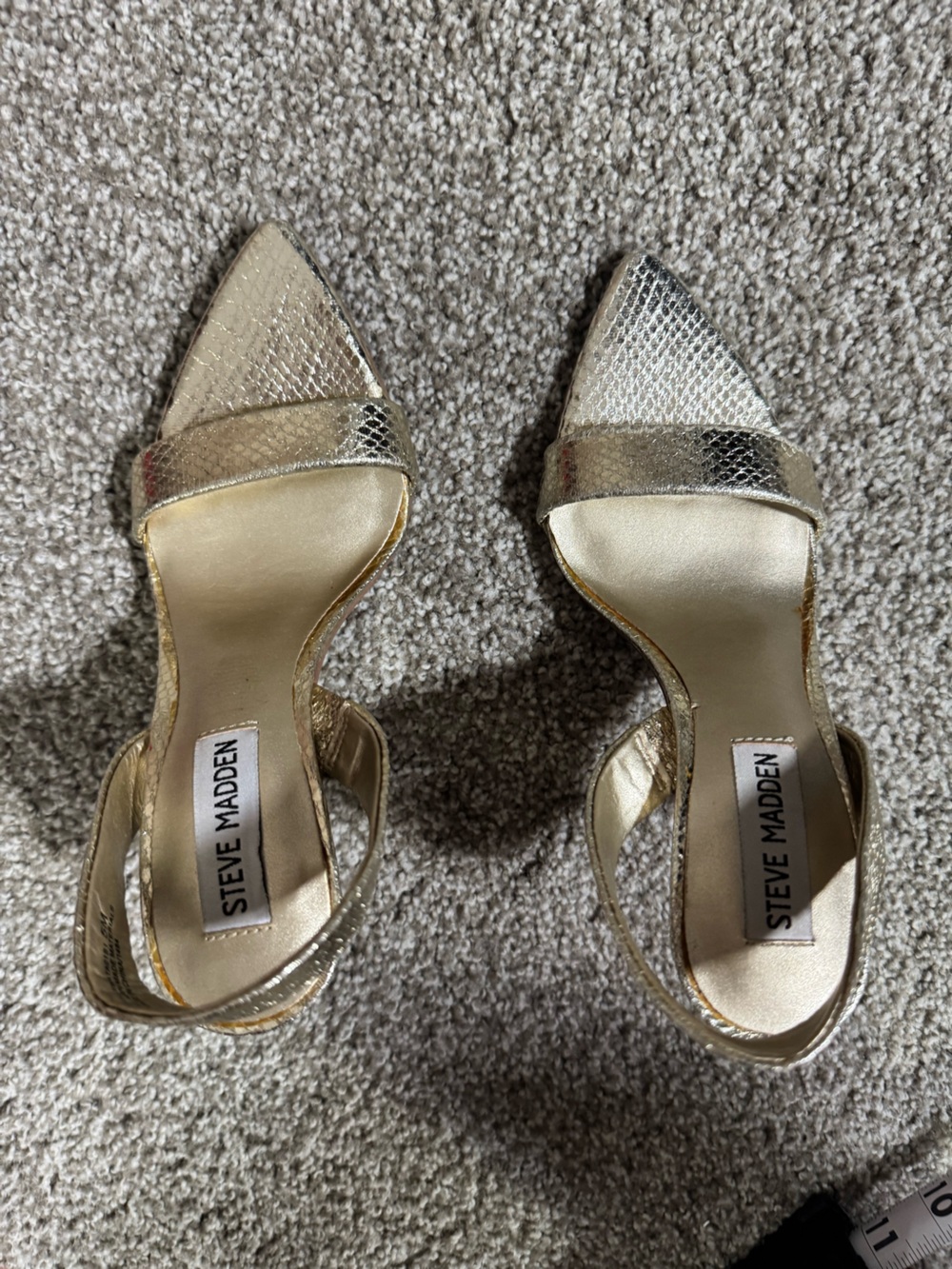 Steve Madden Metallic Gold Pointed Toe Heels